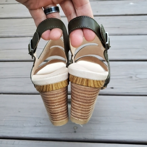 Dansko Professional Olive Green Leather Strappy Jesus Chunky Heel Sandals 39 - Picture 6 of 9